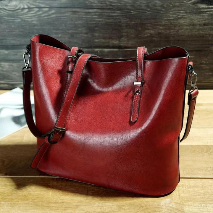 Barbara's Bags - Timeless Vintage Leather Handbag