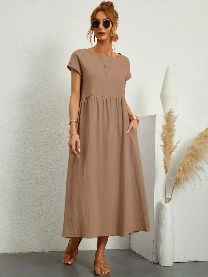 Jenna – Elegancka sukienka z okrągłym dekoltem 