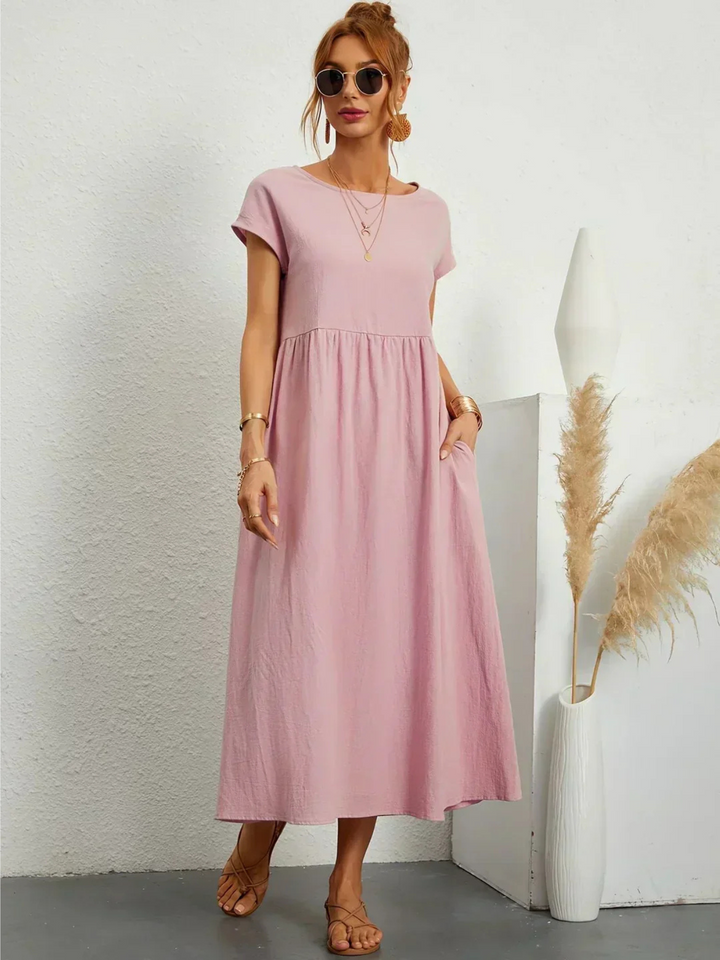 Jenna – Elegancka sukienka z okrągłym dekoltem 