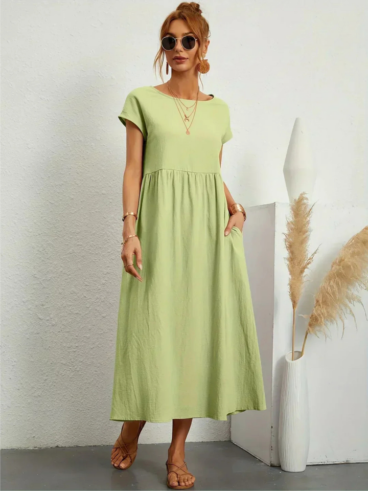 Jenna – Elegancka sukienka z okrągłym dekoltem 