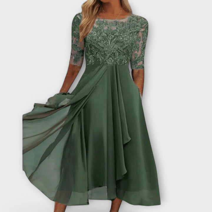 Sara – Eleganckie suknie dla gości weselnych