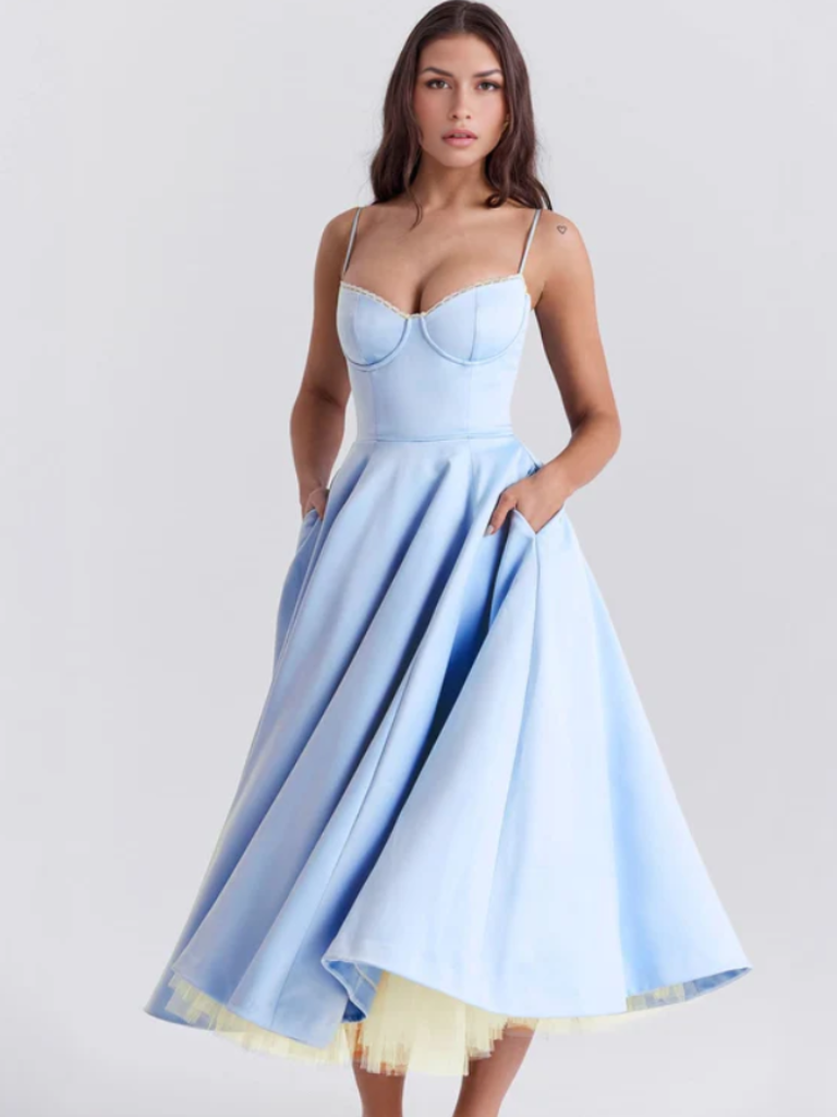 ELEGANCKA SUKIENKA NA BALU