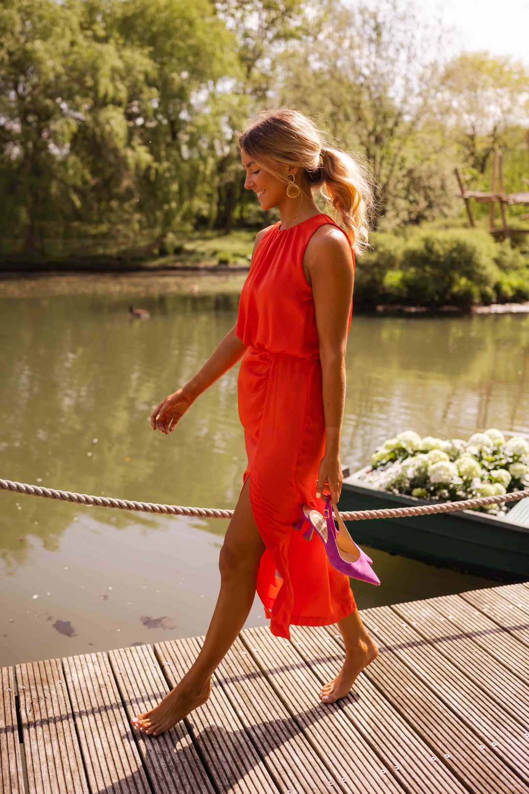 Yasmin – Elegancka sukienka midi 
