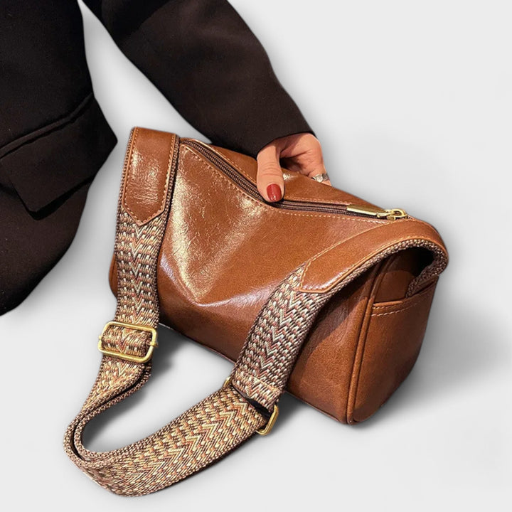 Barbara's Bags - Vintage Crossbody Bag