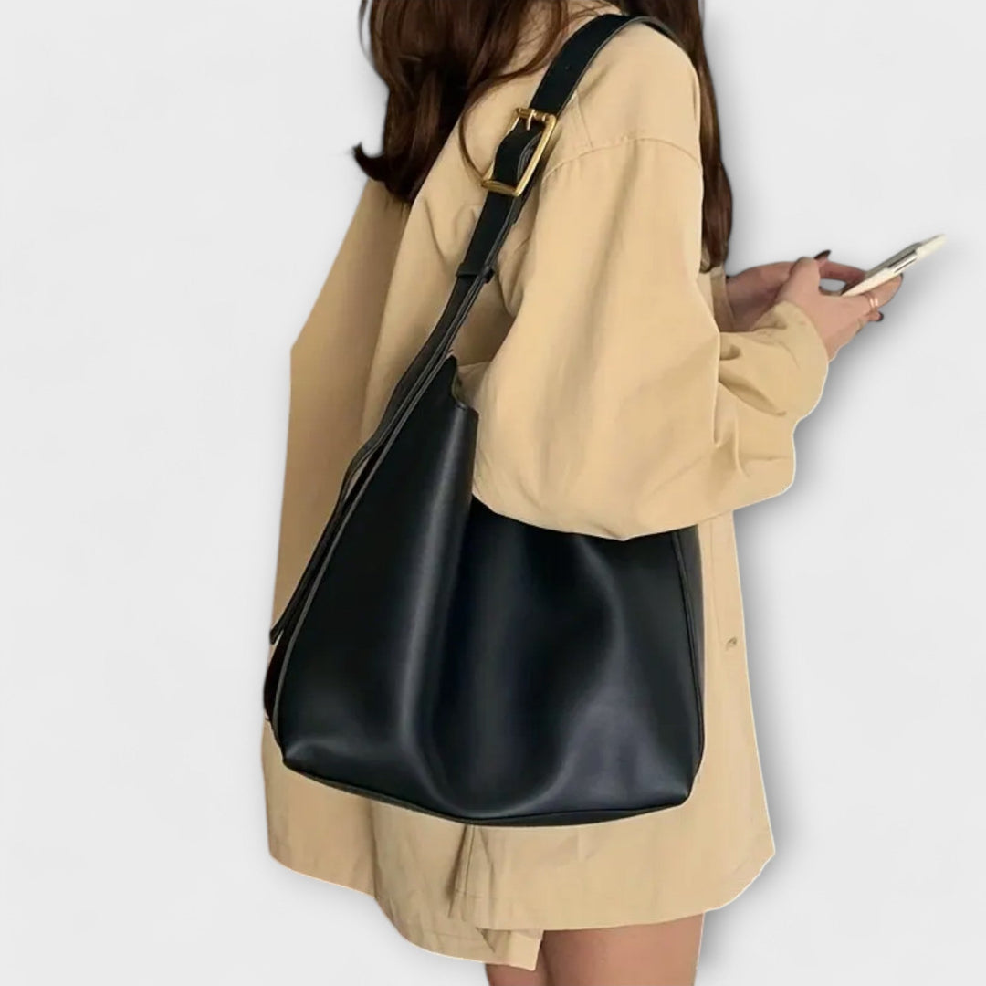 Barbara's Bags - Elegant Leather Shoulder Bag