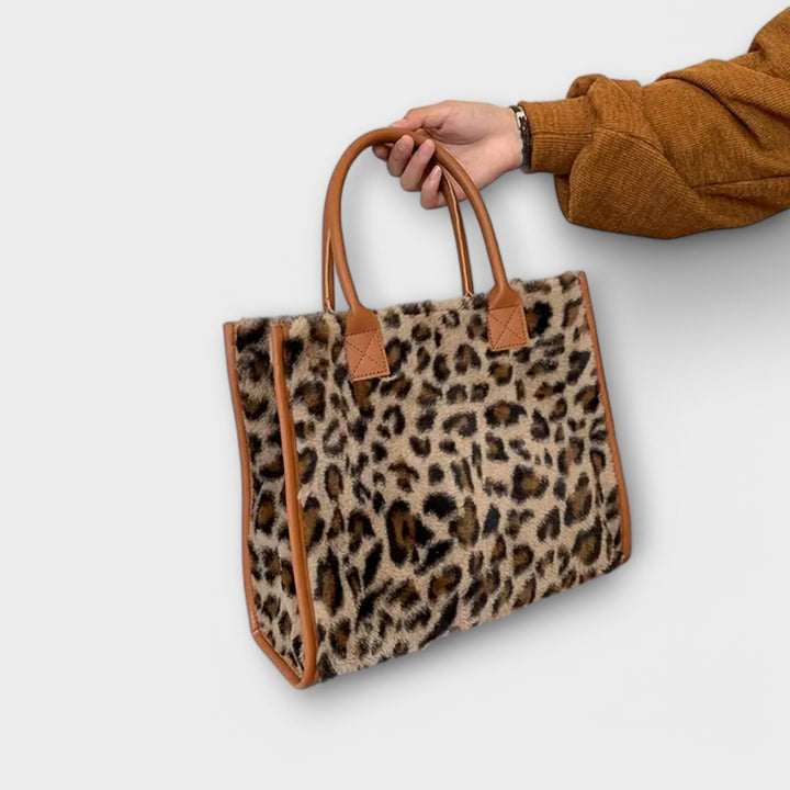 Barbara's Bags - Elegant Leopard Plush Bag