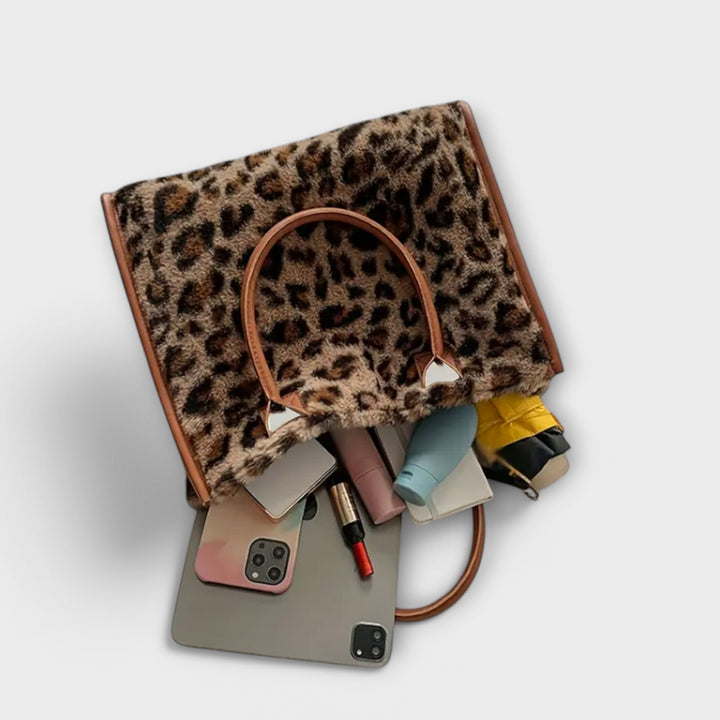 Barbara's Bags - Elegant Leopard Plush Bag