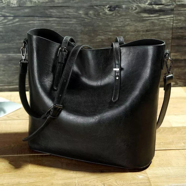 Barbara's Bags - Timeless Vintage Leather Handbag