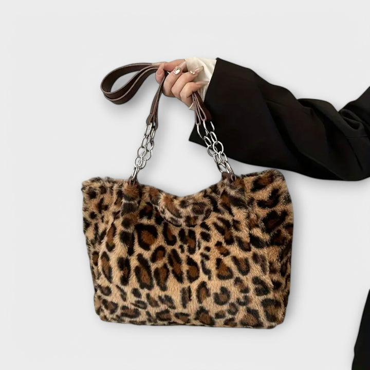 Barbara's Bags - Fashion bag inspired by leopard print made of soft faux fur